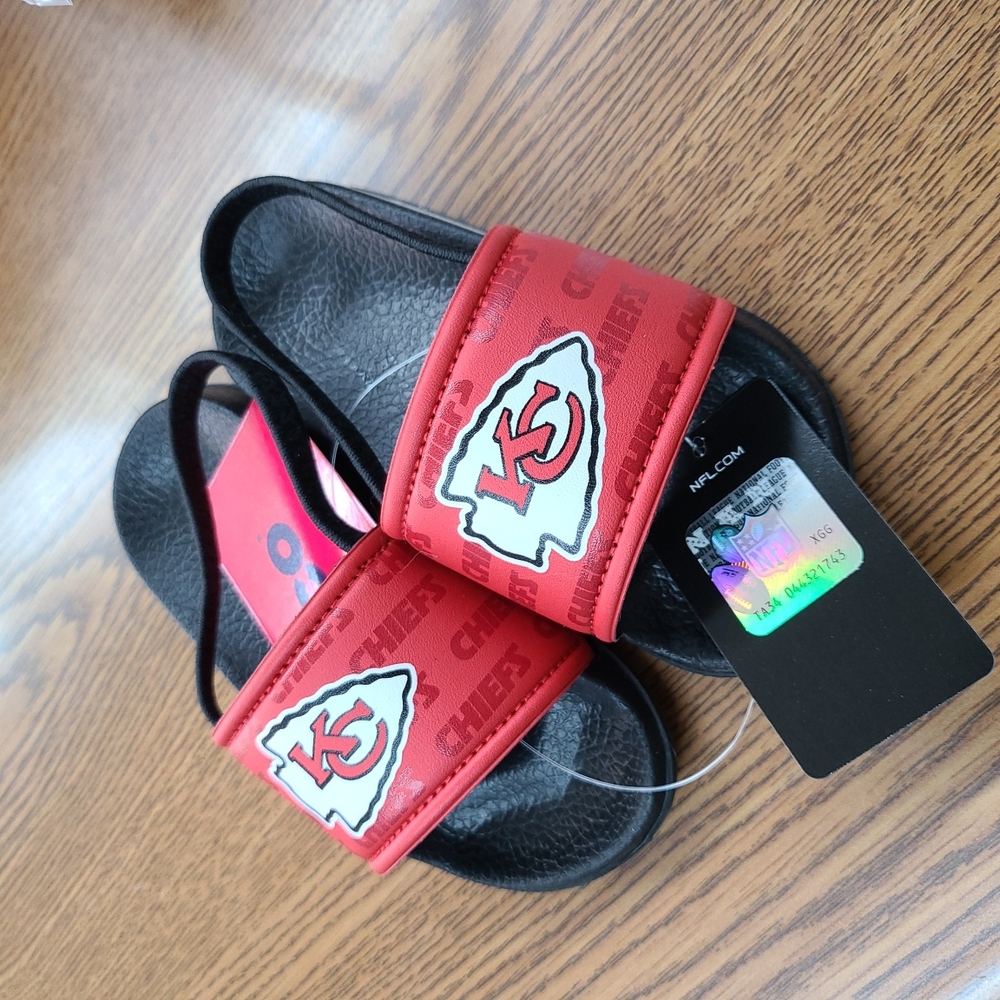 Nwt toddler nfl chiefs sandals